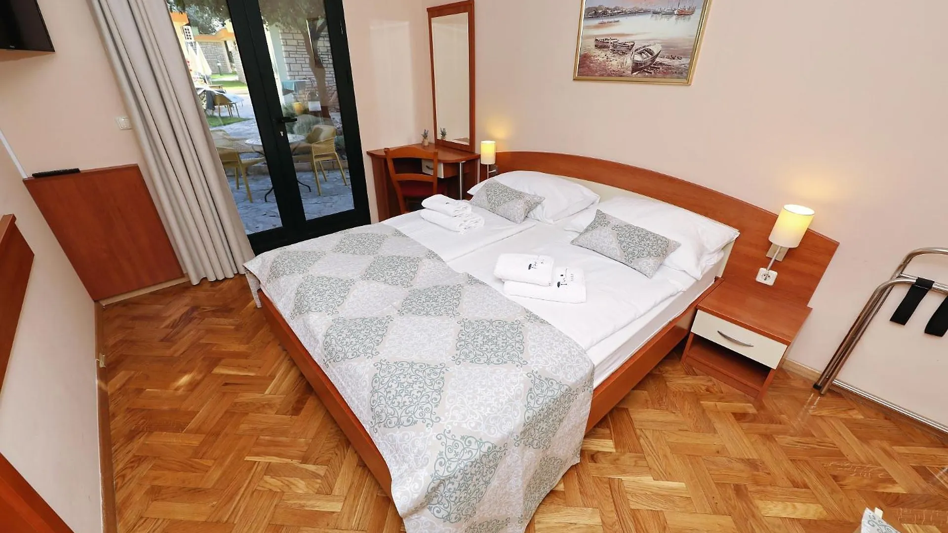 Mediterranean Village San Antonio Biograd Na Moru 3*,  Croatia