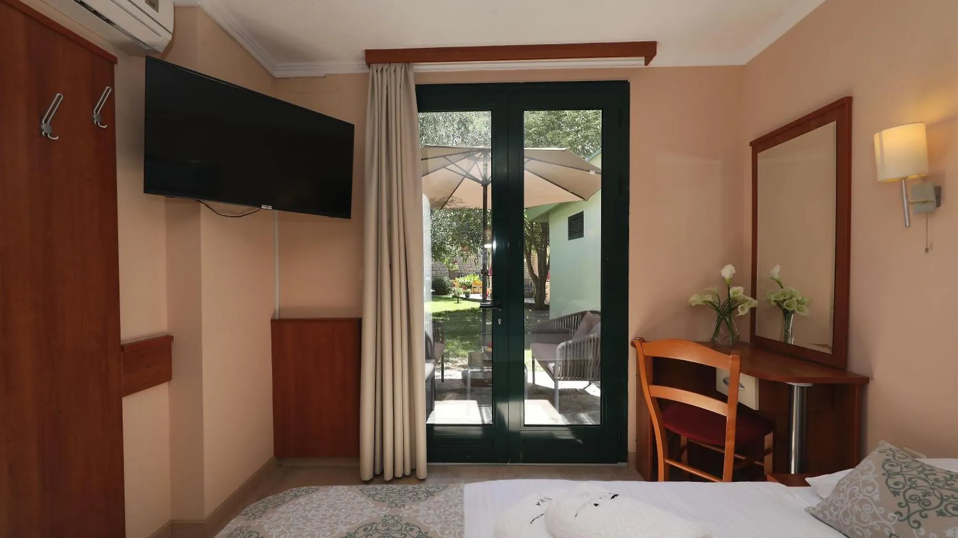 Mediterranean Village San Antonio Biograd Na Moru 3*,