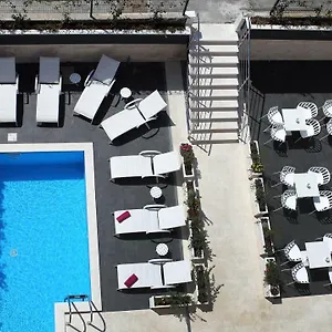 villa-m-split.splithotels.org/
